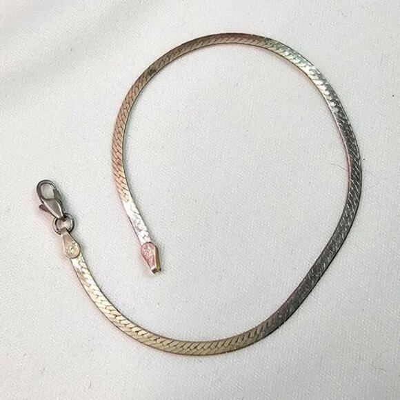 925 Sterling Silver 8" Herringbone 3mm Bracelet Etched Made in Italy - Picture 2 of 3